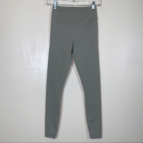 Varley olive green legging size extra extra small - Picture 1 of 10